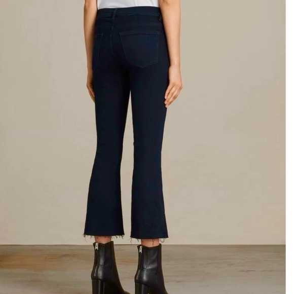 AllSaints 25 Heidi Cropped Flare Women’s Jeans Dark Indigo Blue Raw Hem Stretch - Picture 2 of 10